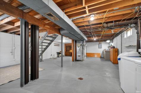 1123 Hedgewood Drive Lafayette IN 47904