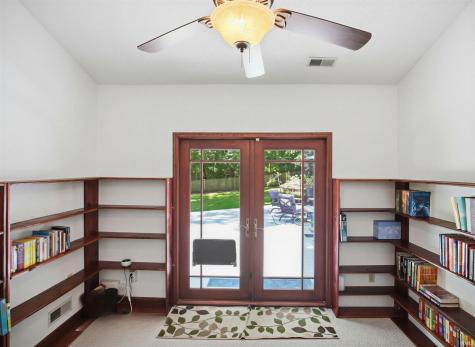 6902 Mohican Trail Fort Wayne IN 46804