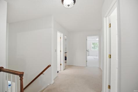 6902 Mohican Trail Fort Wayne IN 46804