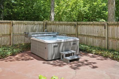 6902 Mohican Trail Fort Wayne IN 46804