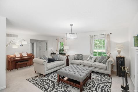 6902 Mohican Trail Fort Wayne IN 46804