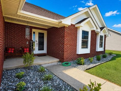 946 Kimberly Drive Brownstown IN 47220