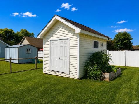 946 Kimberly Drive Brownstown IN 47220