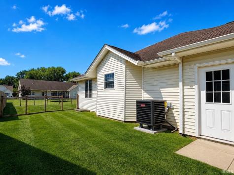 946 Kimberly Drive Brownstown IN 47220