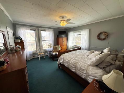 289 N Main Street Linton IN 47441
