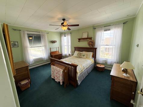 289 N Main Street Linton IN 47441