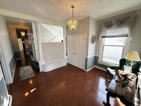 289 N Main Street Linton IN 47441