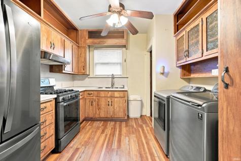 2021 Oakland Street Fort Wayne IN 46808