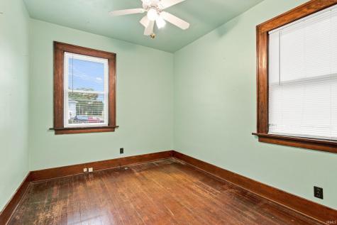 2021 Oakland Street Fort Wayne IN 46808