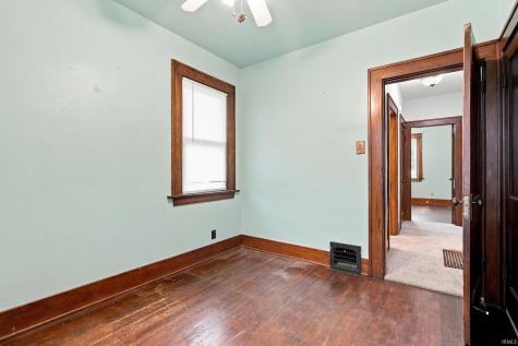 2021 Oakland Street Fort Wayne IN 46808