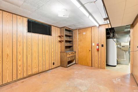 2021 Oakland Street Fort Wayne IN 46808