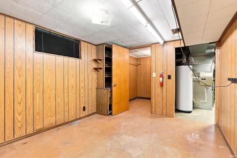 2021 Oakland Street Fort Wayne IN 46808