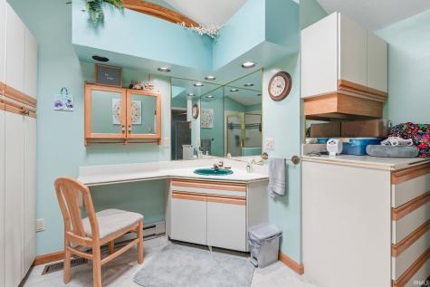 3323 Sudbury Place Fort Wayne IN 46815