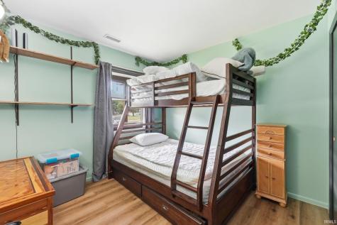 3323 Sudbury Place Fort Wayne IN 46815