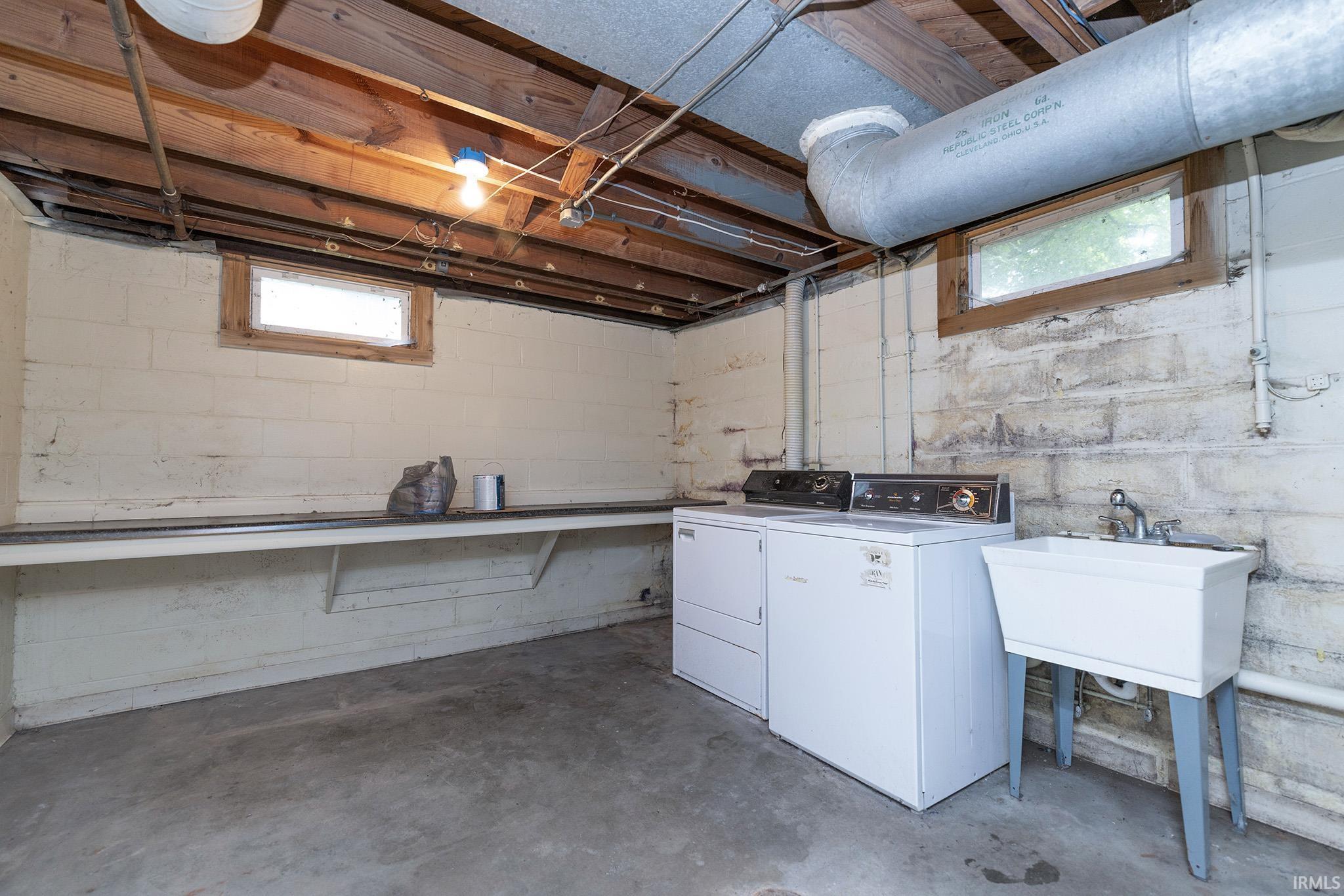 503 Sunset Avenue Elkhart IN 46514