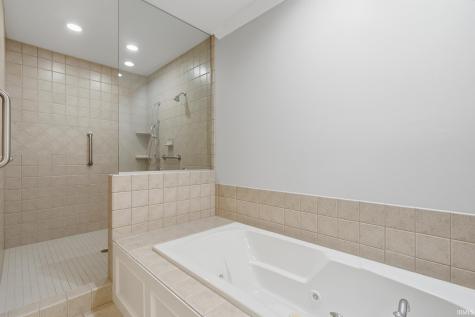 20880 Wyngate Court South Bend IN 46614