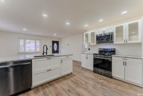 665 Linlawn Drive Wabash IN 46992