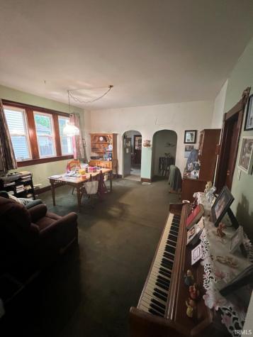 2206 Spring Street New Castle IN 47362