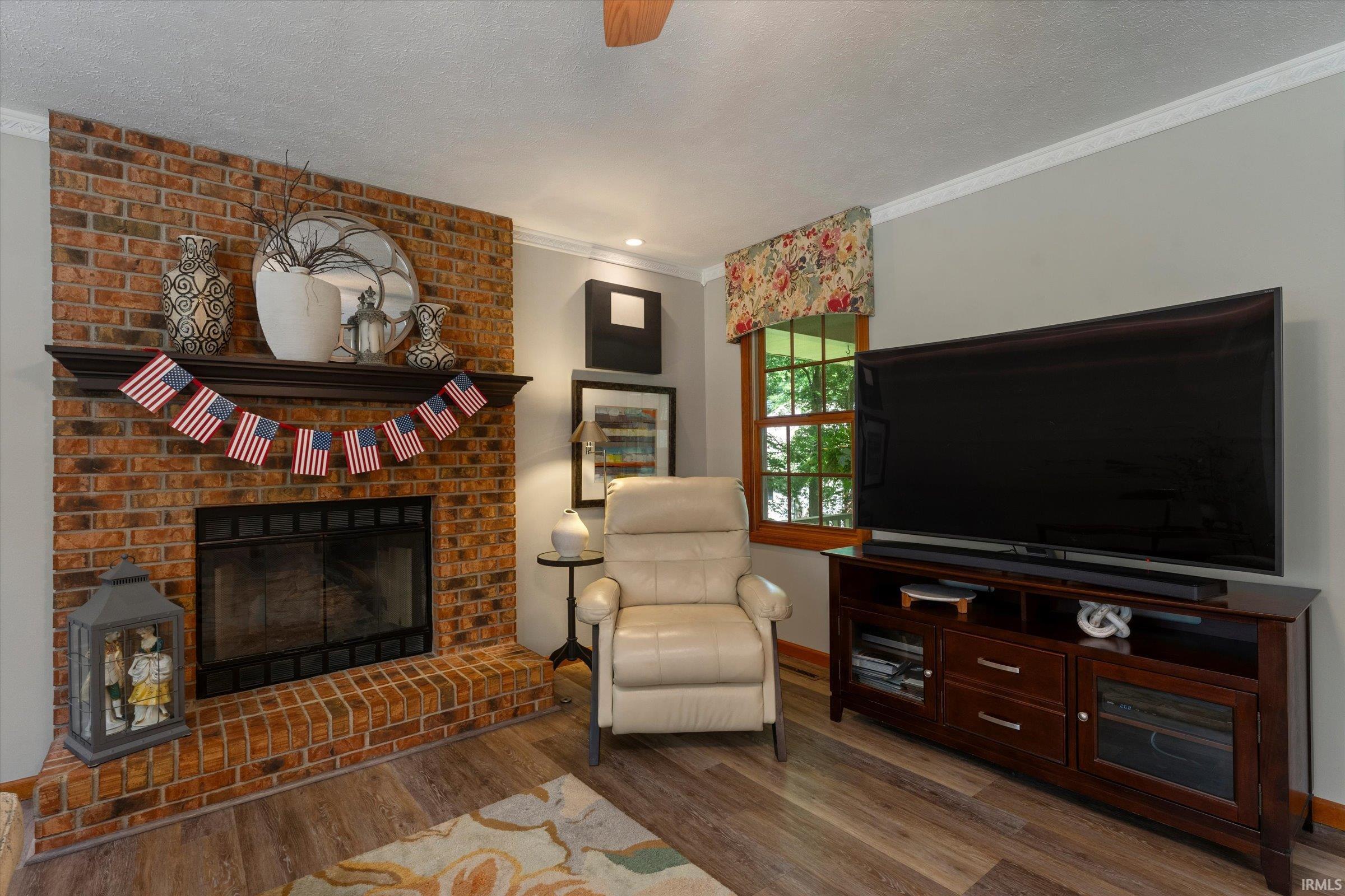 21495 Old Walnut Court South Bend IN 46628