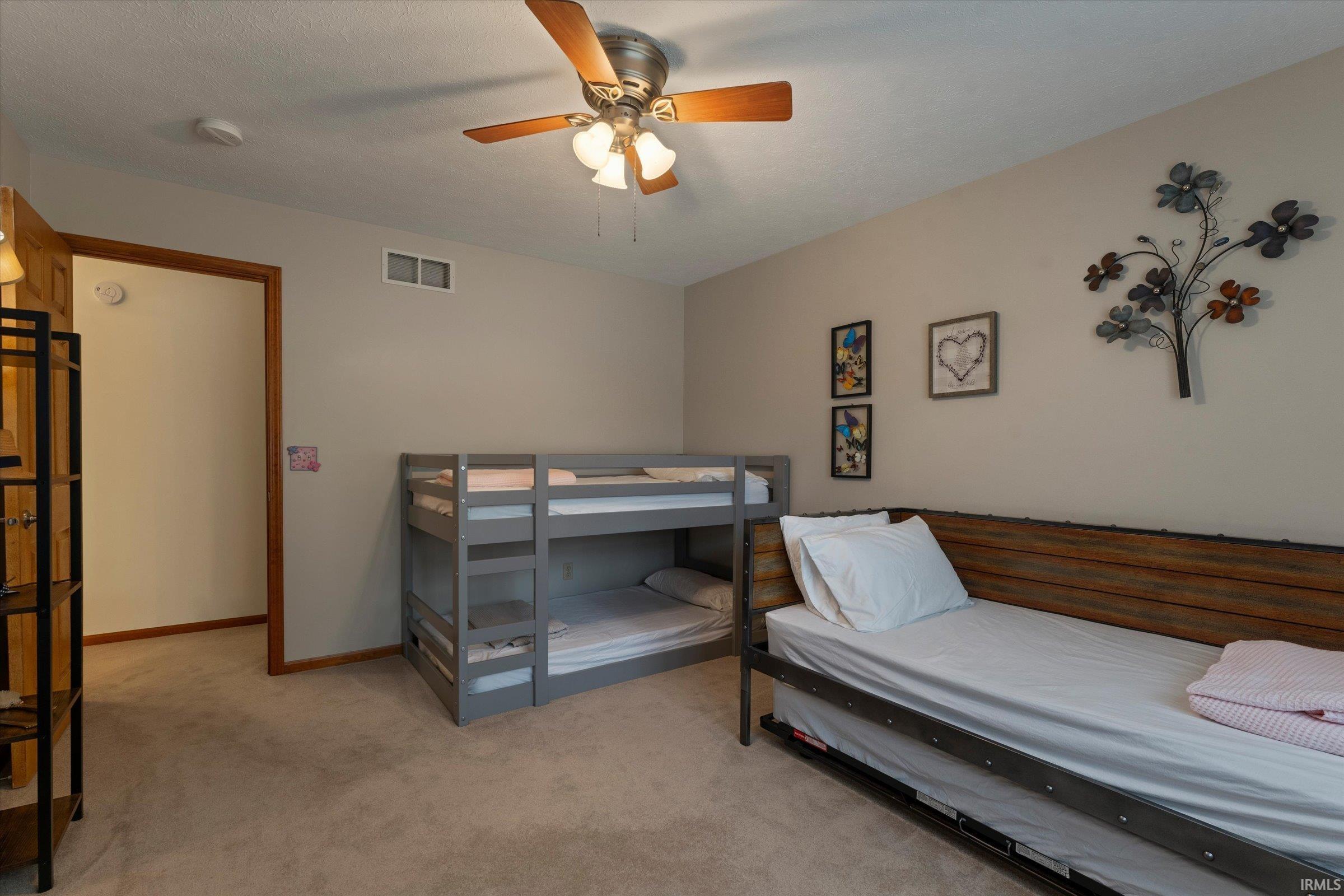 21495 Old Walnut Court South Bend IN 46628