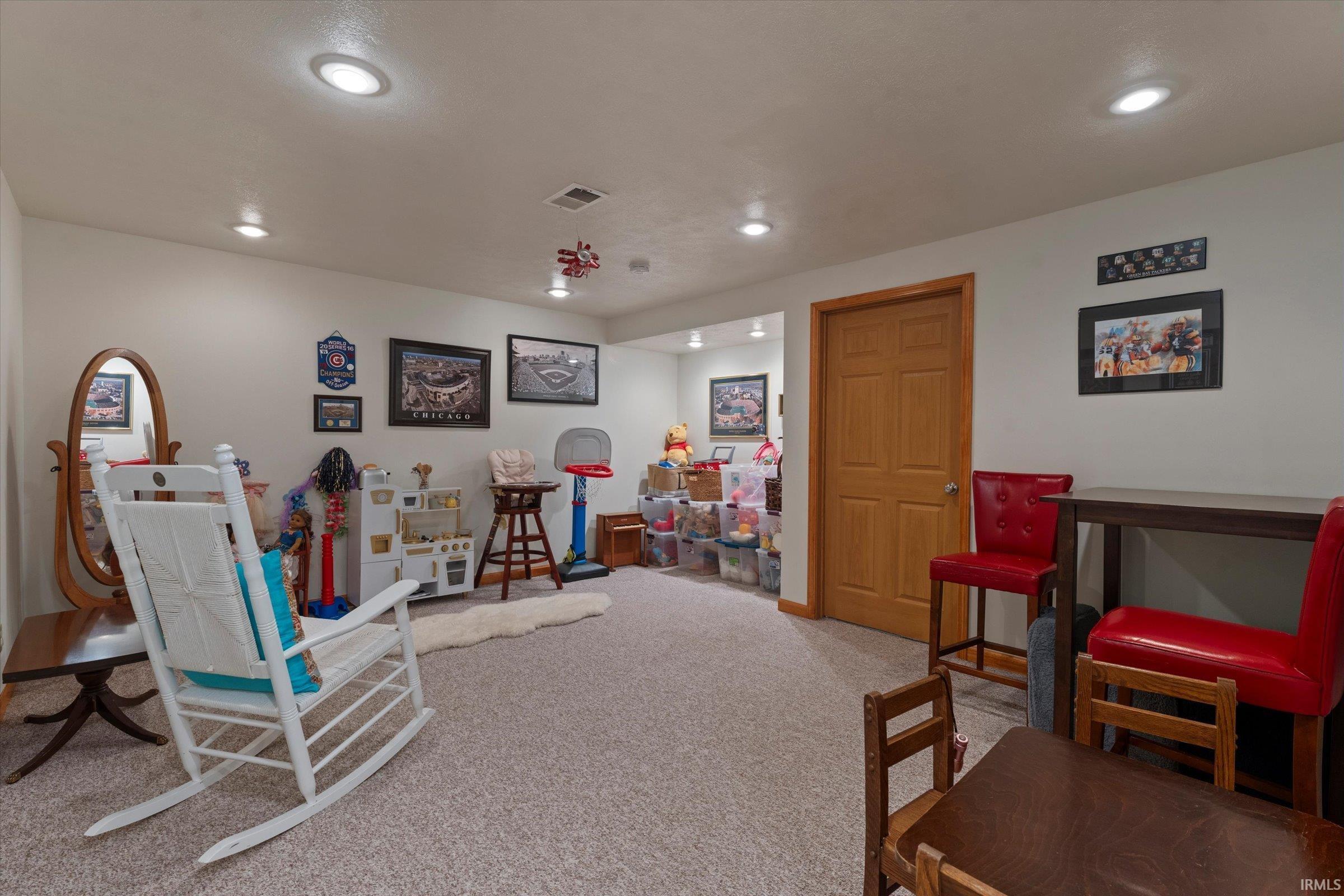21495 Old Walnut Court South Bend IN 46628