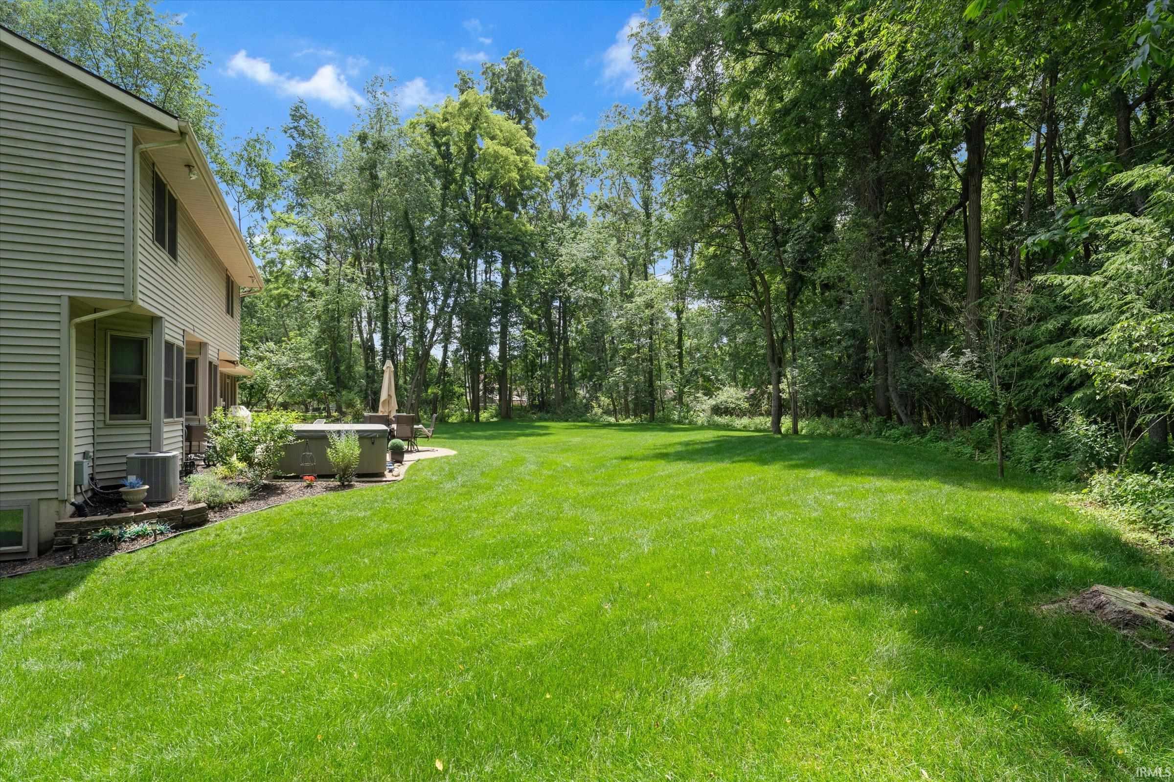 21495 Old Walnut Court South Bend IN 46628
