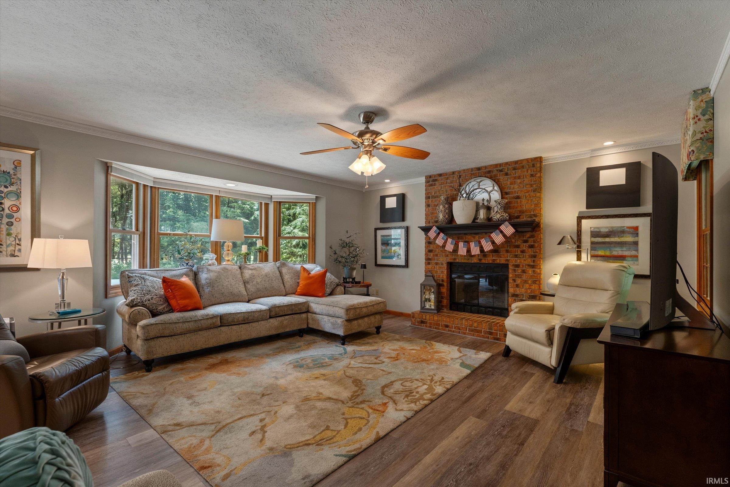 21495 Old Walnut Court South Bend IN 46628