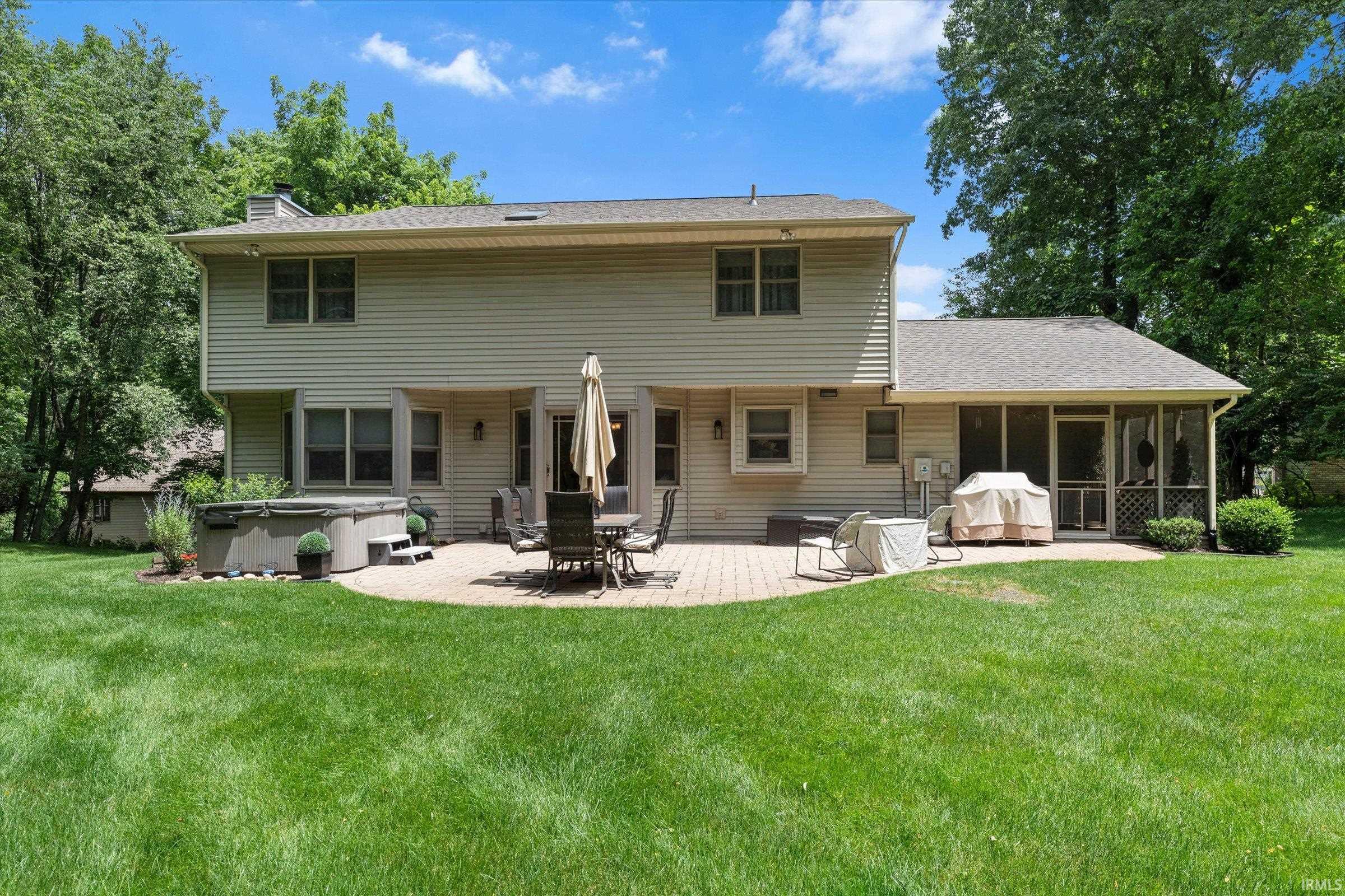 21495 Old Walnut Court South Bend IN 46628