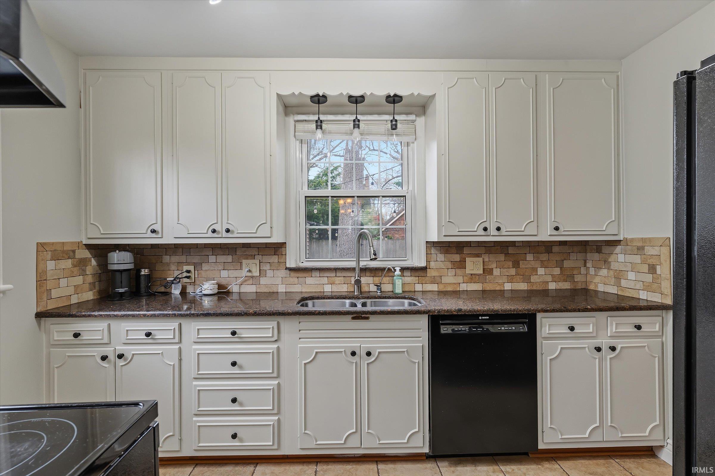 1706 Mckinley Avenue South Bend IN 46617
