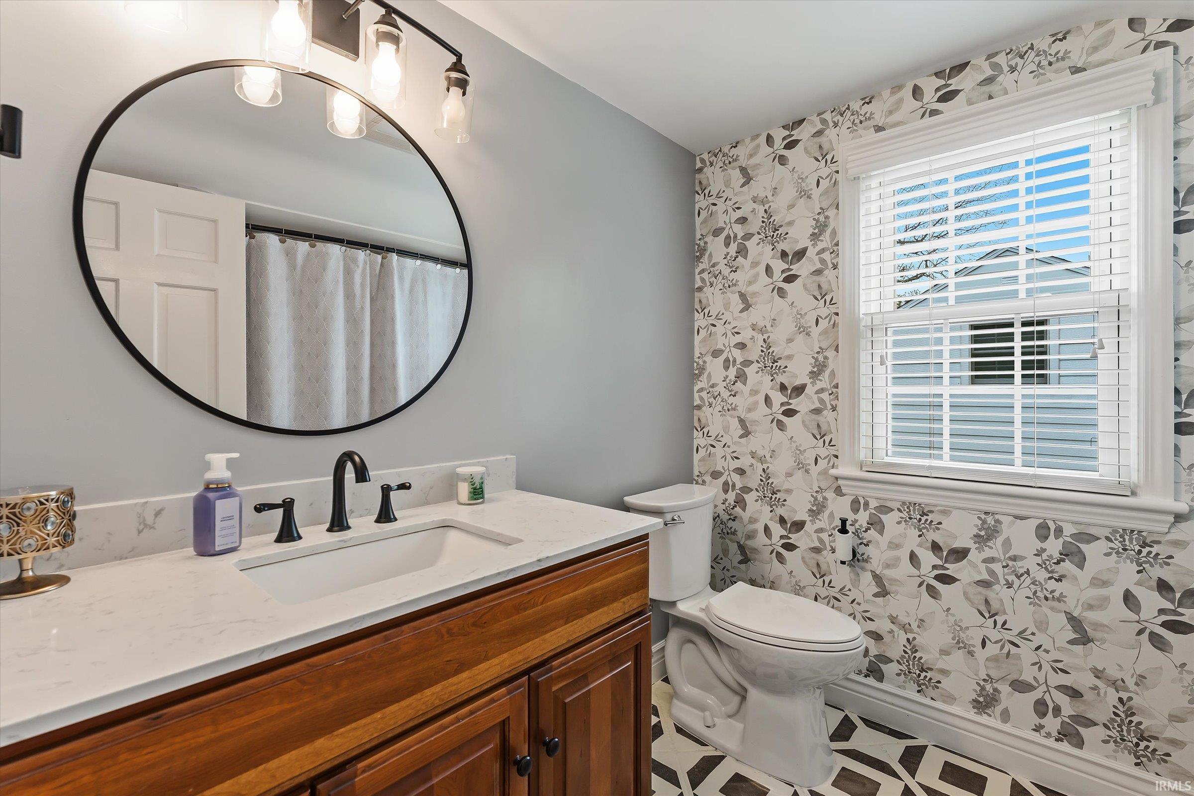 1706 Mckinley Avenue South Bend IN 46617