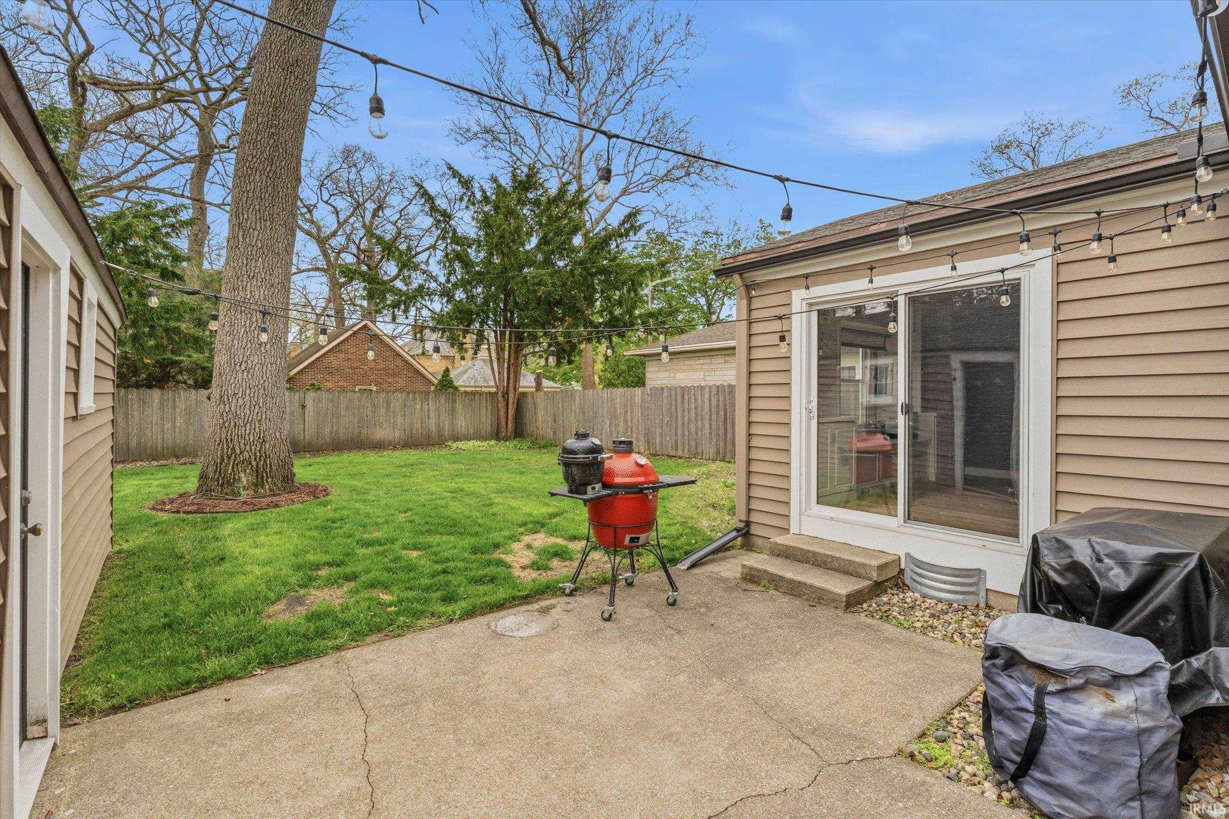 1706 Mckinley Avenue South Bend IN 46617
