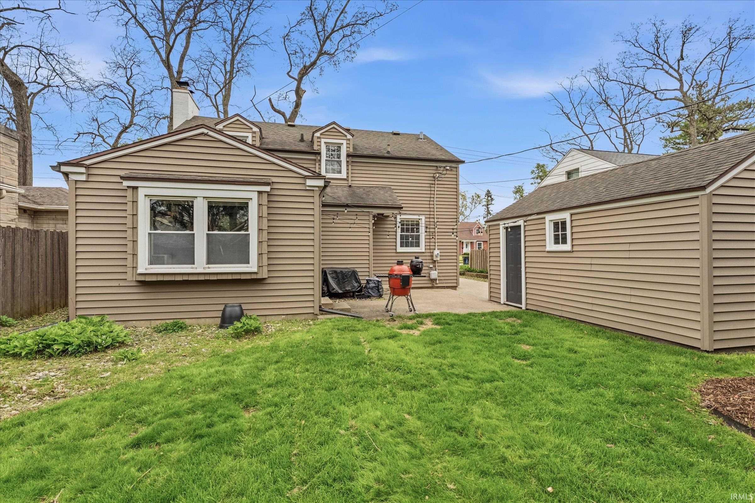 1706 Mckinley Avenue South Bend IN 46617