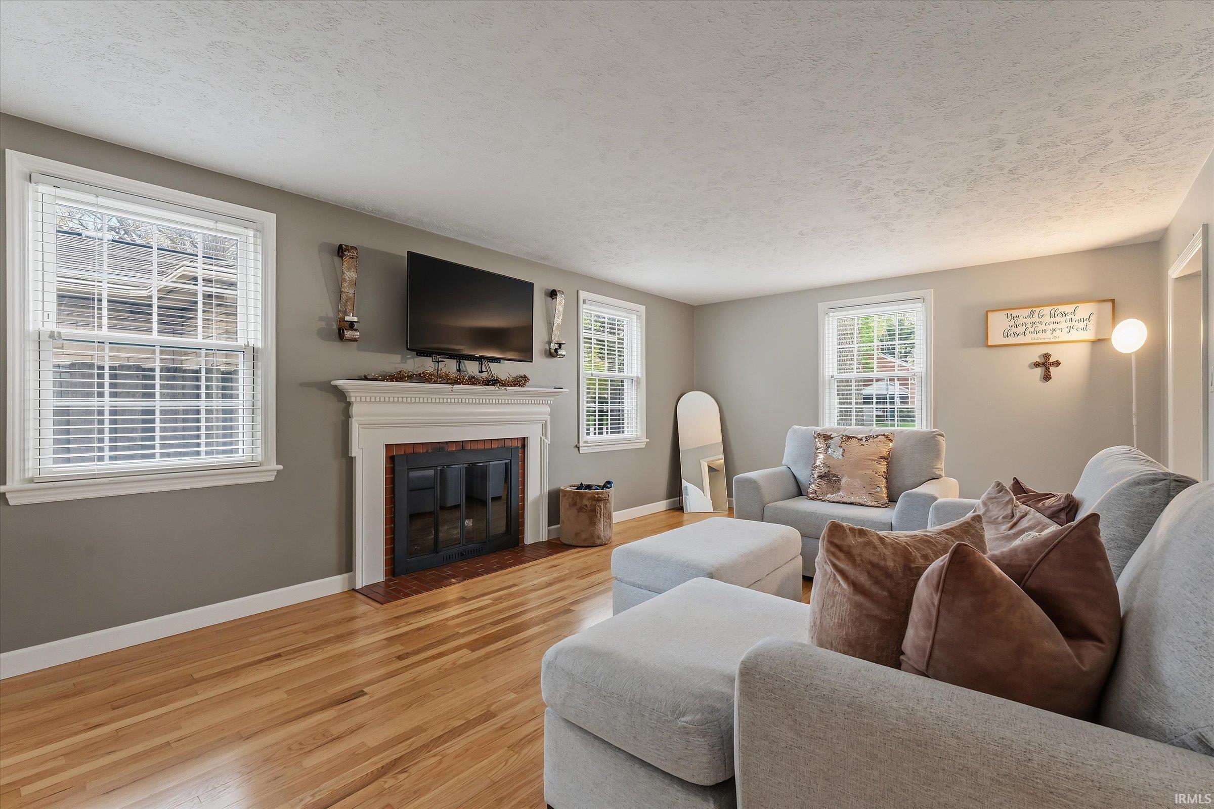 1706 Mckinley Avenue South Bend IN 46617