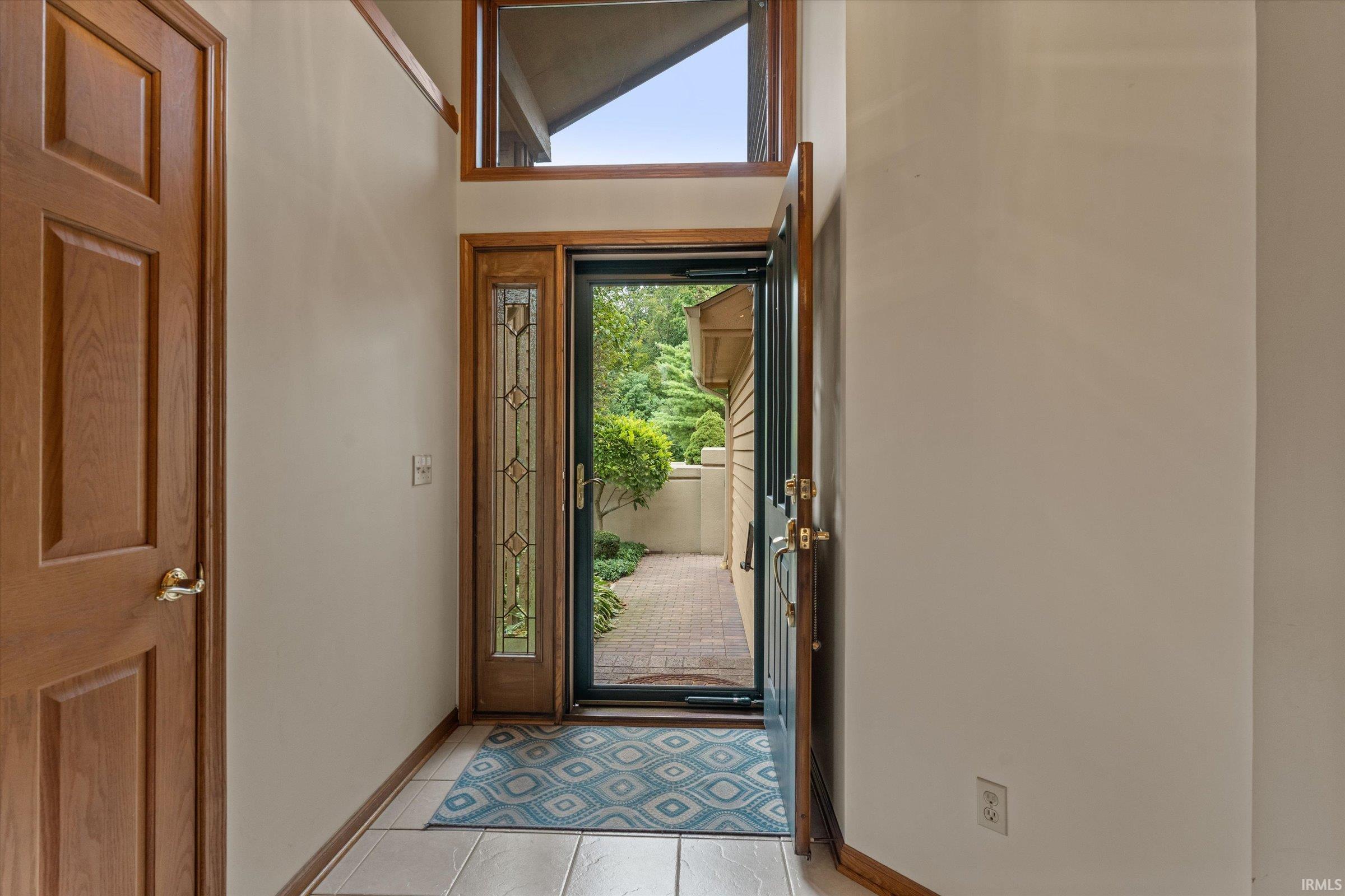 809 Bittersweet Cove Drive Mishawaka IN 46544