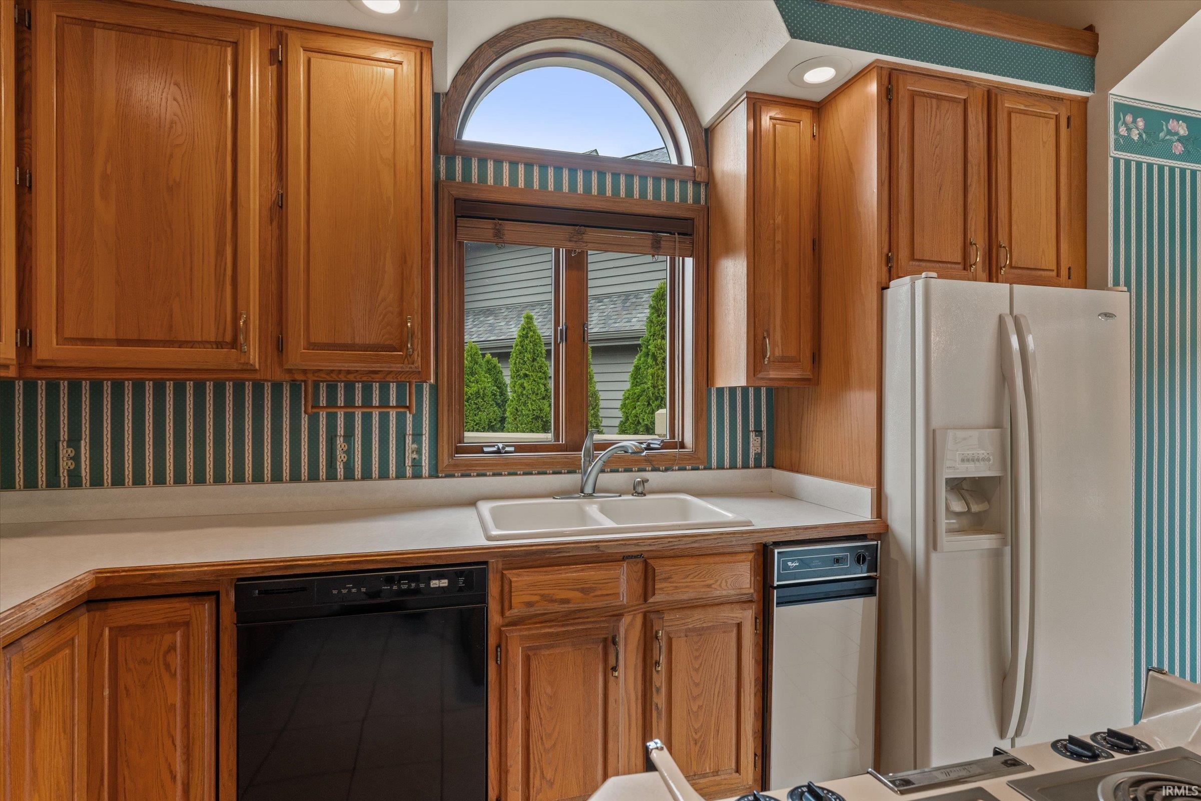 809 Bittersweet Cove Drive Mishawaka IN 46544