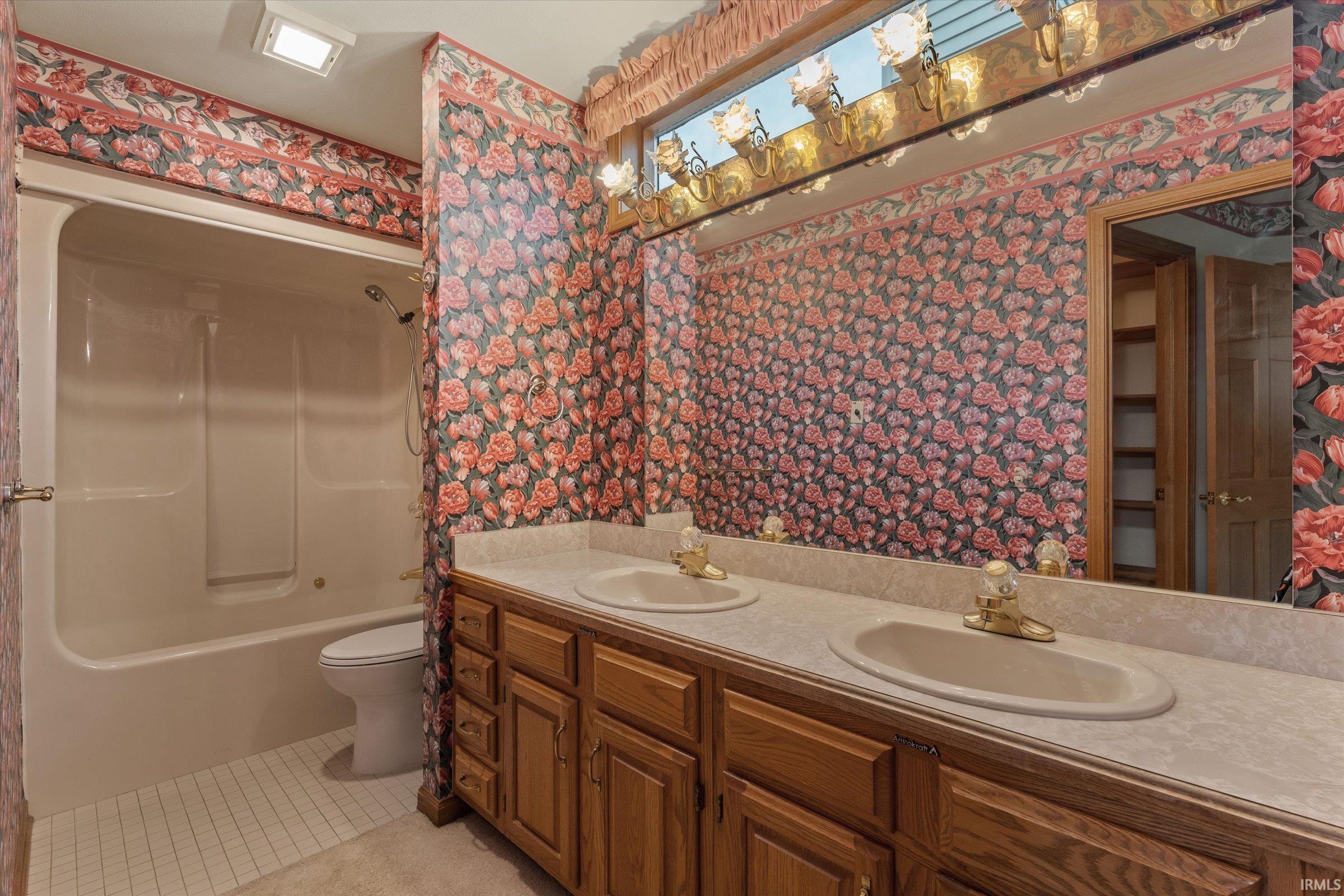 809 Bittersweet Cove Drive Mishawaka IN 46544