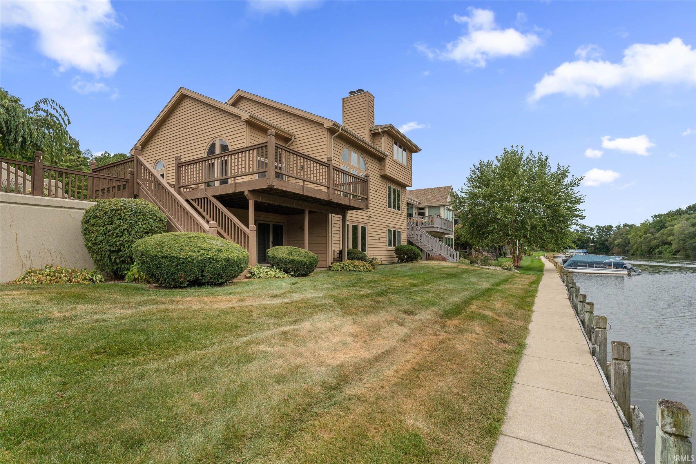 809 Bittersweet Cove Drive Mishawaka IN 46544