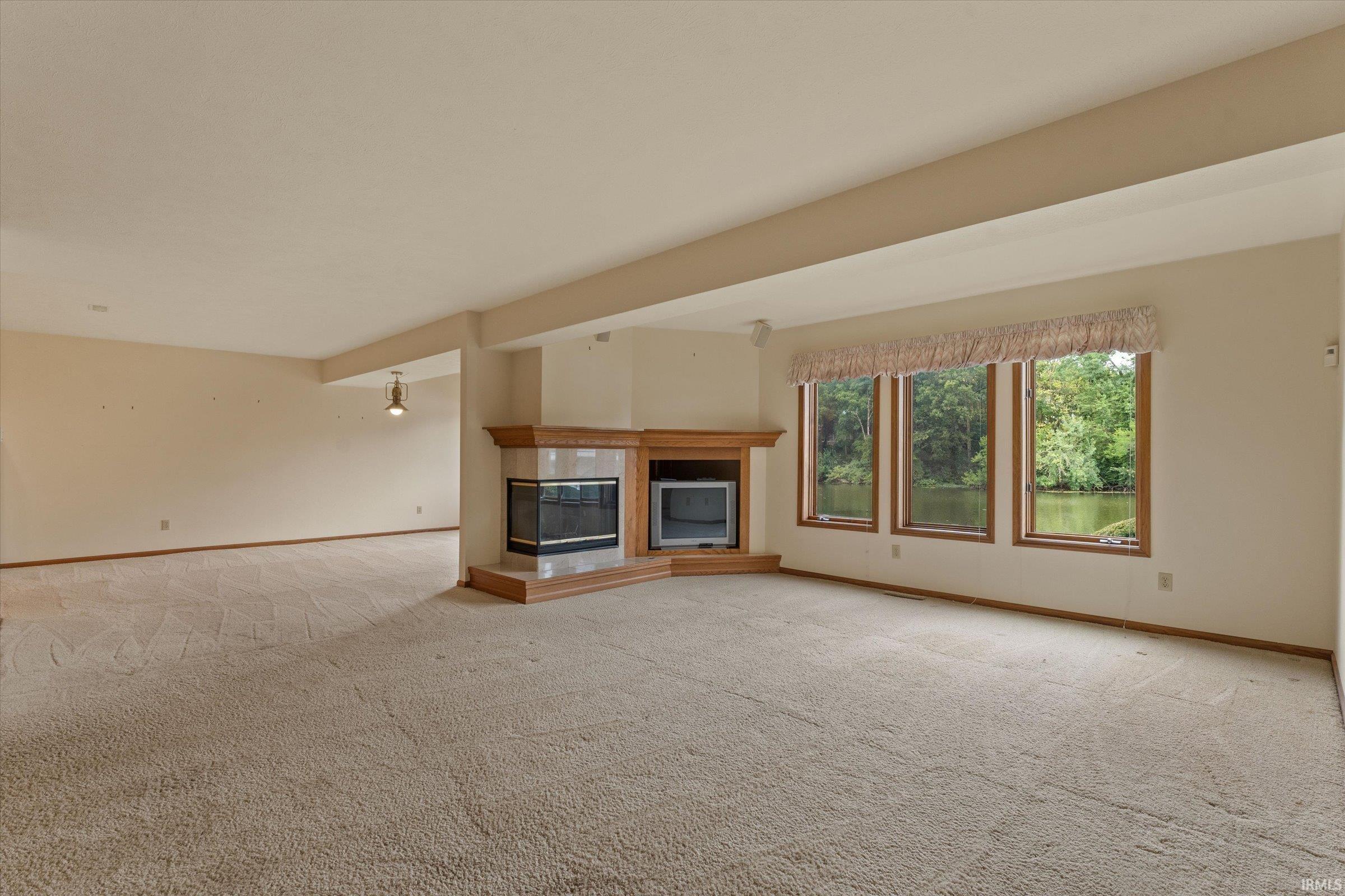 809 Bittersweet Cove Drive Mishawaka IN 46544