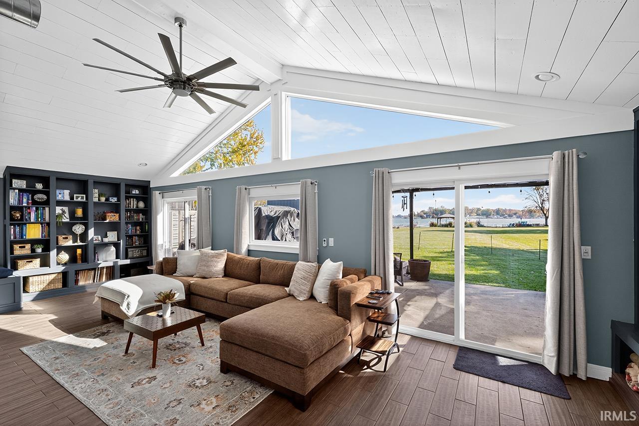 50938 N Shore Drive Elkhart IN 46514