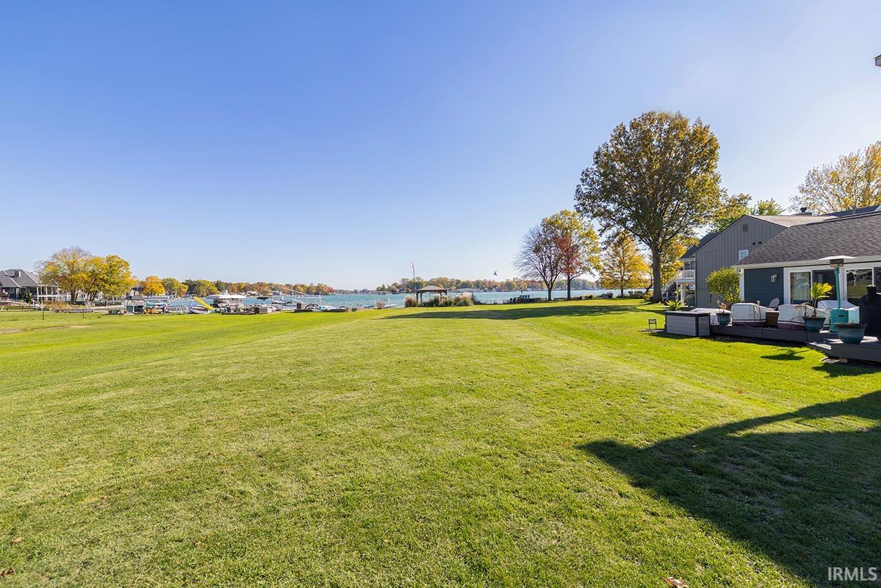 50938 N Shore Drive Elkhart IN 46514