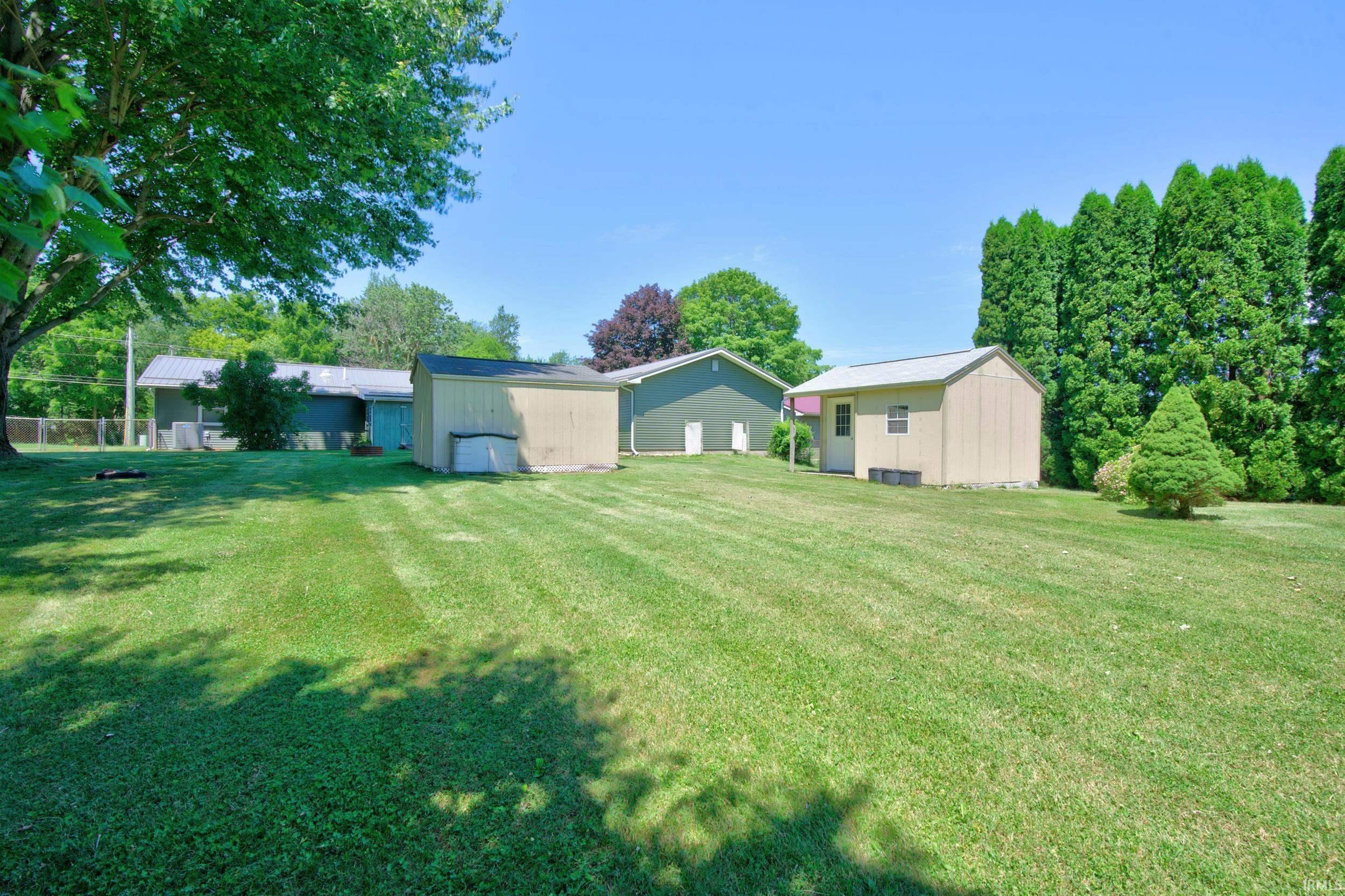 902 N Townline Lagrange IN 46761