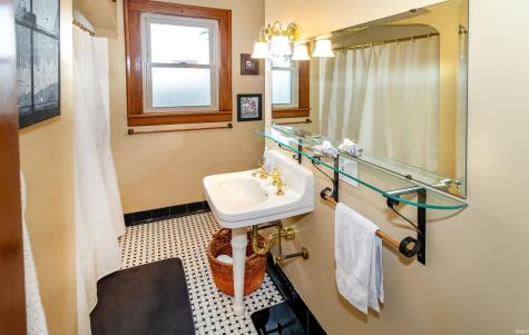 2622 Forest Avenue Evansville IN 47712