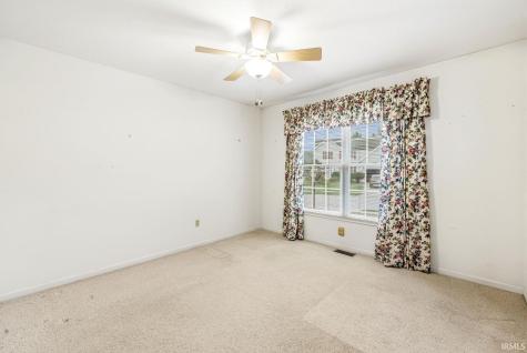 5318 Larkspur Drive South Bend IN 46614