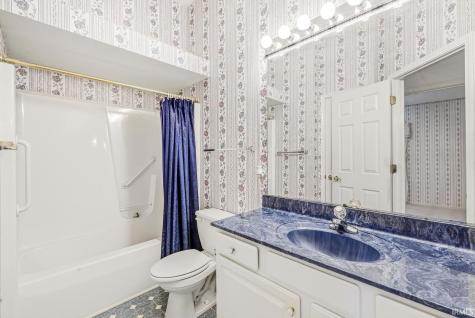 5318 Larkspur Drive South Bend IN 46614