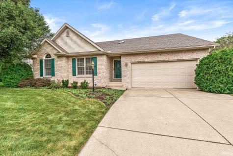 5318 Larkspur Drive South Bend IN 46614