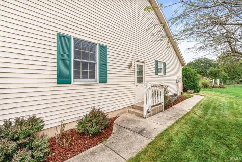 5318 Larkspur Drive South Bend IN 46614