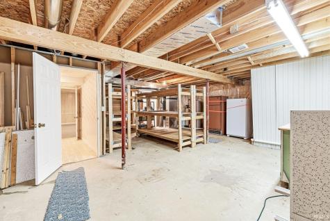 5318 Larkspur Drive South Bend IN 46614