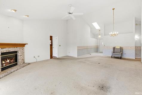 5318 Larkspur Drive South Bend IN 46614