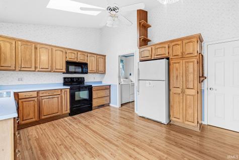 5318 Larkspur Drive South Bend IN 46614