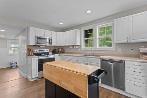 214 N Indiana Street Greentown IN 46936